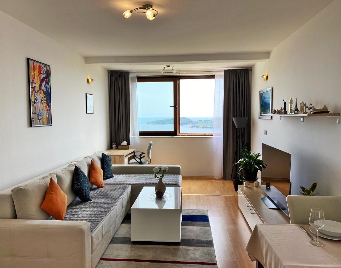 Sea View Suite Orasac Bagian luar foto